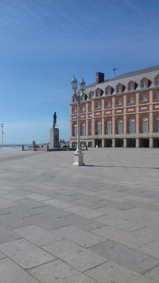 شقة Departamento En Plaza Colon, 200 Mts De La Playa مار ديل بلاتا المظهر الخارجي الصورة